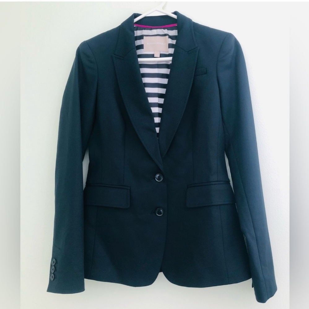 Banana Republic ✨️ Women's Blue Suit Jacket Size 0
